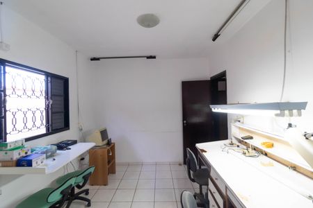 Casa à venda com 267m², 3 quartos e 2 vagas Casa à venda com 267m², 3 quartos e 2 vagasQuarto 02