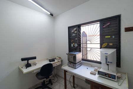 Casa à venda com 267m², 3 quartos e 2 vagas Casa à venda com 267m², 3 quartos e 2 vagasQuarto 01