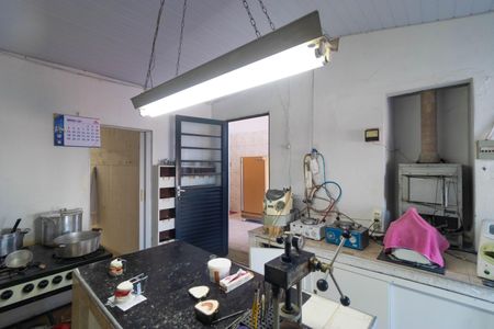 Casa à venda com 267m², 3 quartos e 2 vagas Casa à venda com 267m², 3 quartos e 2 vagasOficina