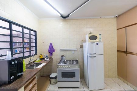 Casa à venda com 267m², 3 quartos e 2 vagas Casa à venda com 267m², 3 quartos e 2 vagasCozinha