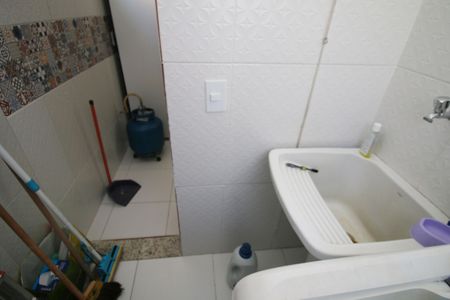 Apartamento à venda com 115m², 2 quartos e 1 vagaÁrea de Serviço