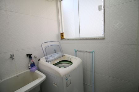 Apartamento à venda com 115m², 2 quartos e 1 vagaÁrea de Serviço