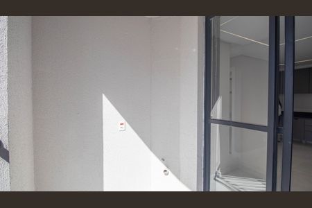 Apartamento à venda com 51m², 2 quartos e 1 vaga Apartamento à venda com 51m², 2 quartos e 1 vagaVaranda