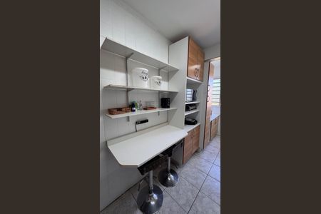 Apartamento à venda com 77m², 2 quartos e 2 vagas Apartamento à venda com 77m², 2 quartos e 2 vagasCozinha