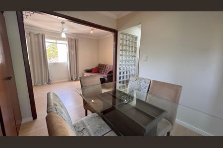 Apartamento à venda com 77m², 2 quartos e 2 vagas Apartamento à venda com 77m², 2 quartos e 2 vagasSala de Jantar