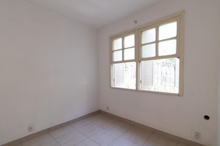 Apartamento para alugar com 26m², 1 quarto e sem vaga Apartamento para alugar com 26m², 1 quarto e sem vagaQuarto