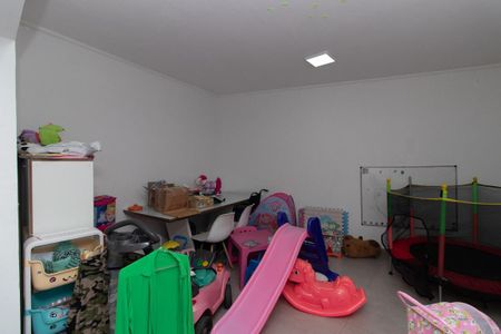 Casa à venda com 298m², 5 quartos e 2 vagas Casa à venda com 298m², 5 quartos e 2 vagasSala 2