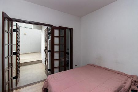 Casa à venda com 298m², 5 quartos e 2 vagas Casa à venda com 298m², 5 quartos e 2 vagasSuíte 3