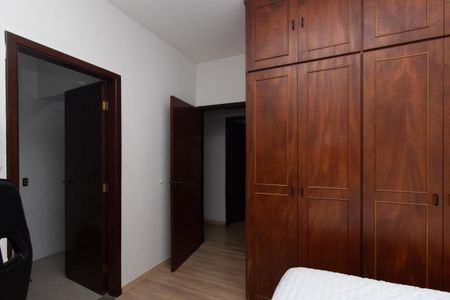 Casa à venda com 298m², 5 quartos e 2 vagas Casa à venda com 298m², 5 quartos e 2 vagasSuíte 2