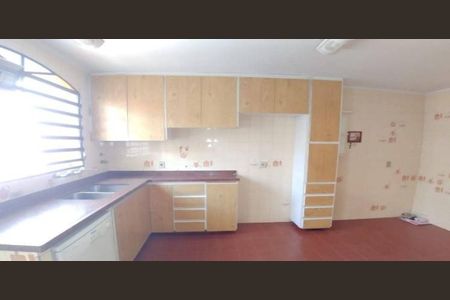 Casa de condomínio à venda com 193m², 3 quartos e 2 vagas