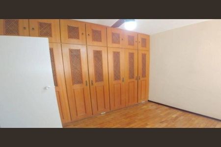 Casa de condomínio à venda com 193m², 3 quartos e 2 vagas