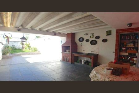 Casa de condomínio à venda com 193m², 3 quartos e 2 vagas
