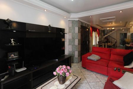 Casa à venda com 534m², 4 quartos e 10 vagas Casa à venda com 534m², 4 quartos e 10 vagasSala