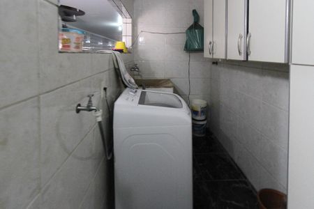 Casa à venda com 534m², 4 quartos e 10 vagas Casa à venda com 534m², 4 quartos e 10 vagasÁrea de serviço