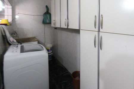 Casa à venda com 534m², 4 quartos e 10 vagas Casa à venda com 534m², 4 quartos e 10 vagasÁrea de serviço