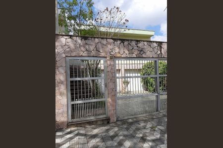 Casa à venda com 294m², 3 quartos e 4 vagas