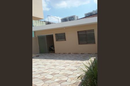 Casa à venda com 280m², 3 quartos e 4 vagas Casa à venda com 280m², 3 quartos e 4 vagasVILA GOMES 4
