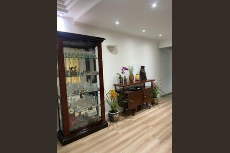 Casa à venda com 175m², 3 quartos e 2 vagas