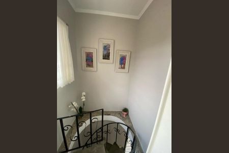 Casa à venda com 175m², 3 quartos e 2 vagas