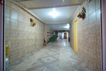 Casa à venda com 240m², 3 quartos e 4 vagas Casa à venda com 240m², 3 quartos e 4 vagasGaragem