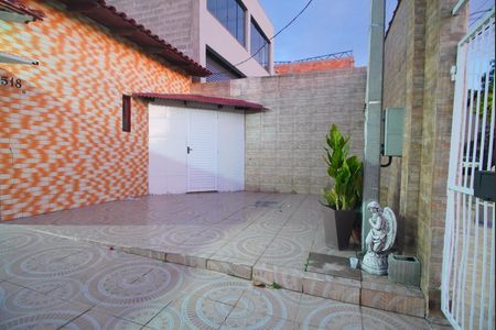 Casa à venda com 240m², 3 quartos e 4 vagas Casa à venda com 240m², 3 quartos e 4 vagasÁrea Externa