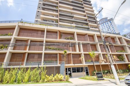 Apartamento à venda com 37m², 1 quarto e 1 vaga Apartamento à venda com 37m², 1 quarto e 1 vagaFachada
