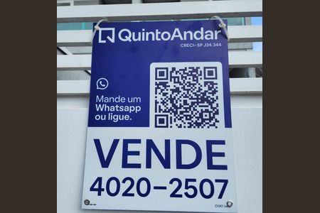 Casa à venda com 124m², 3 quartos e 2 vagas Casa à venda com 124m², 3 quartos e 2 vagasPlaca