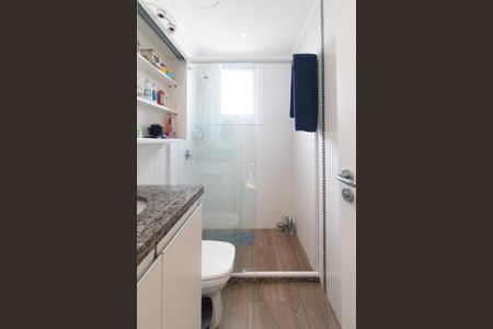 Apartamento à venda com 69m², 2 quartos e 2 vagasBanheiro do Quarto 2