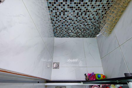 Apartamento à venda com 51m², 2 quartos e sem vaga Apartamento à venda com 51m², 2 quartos e sem vagaBanheiro Social