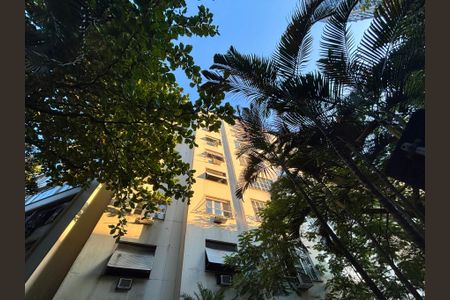 Apartamento à venda com 132m², 3 quartos e 1 vagaFachada