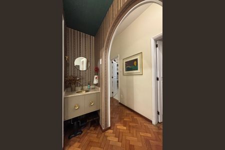 Apartamento à venda com 132m², 3 quartos e 1 vagaBanheiro social 2