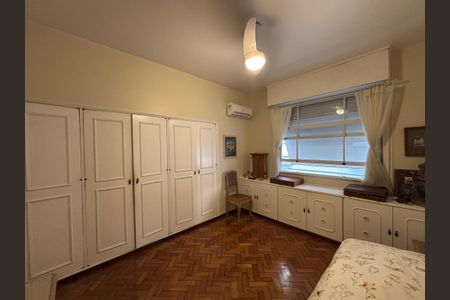 Apartamento à venda com 132m², 3 quartos e 1 vagaQuarto 1
