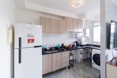 Apartamento à venda com 47m², 2 quartos e 1 vagaCozinha e área de serviço