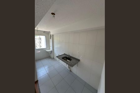 Apartamento à venda com 60m², 2 quartos e 1 vaga Apartamento à venda com 60m², 2 quartos e 1 vagaCozinha e Área de Serviço