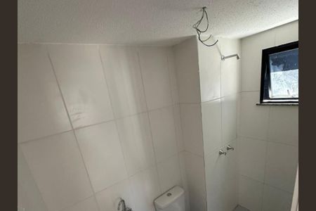 Apartamento à venda com 60m², 2 quartos e 1 vaga Apartamento à venda com 60m², 2 quartos e 1 vagaBanheiro