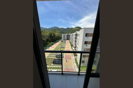 Apartamento à venda com 60m², 2 quartos e 1 vaga Apartamento à venda com 60m², 2 quartos e 1 vagaVaranda