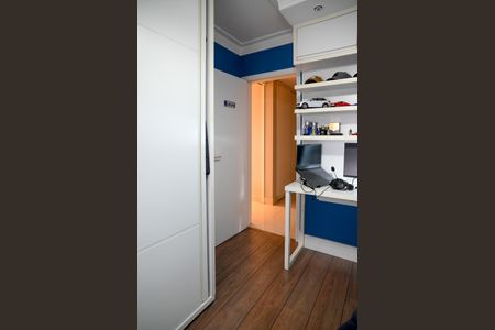 Apartamento à venda com 120m², 3 quartos e 2 vagasQuarto 1