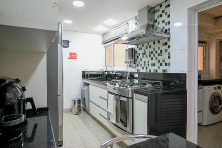 Apartamento à venda com 120m², 3 quartos e 2 vagasCozinha