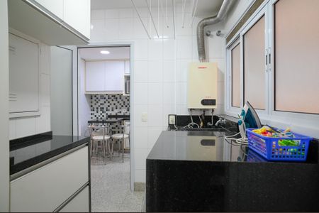 Apartamento à venda com 120m², 3 quartos e 2 vagasÁrea de Serviço