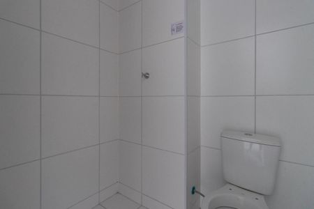 Apartamento à venda com 37m², 2 quartos e 1 vaga Apartamento à venda com 37m², 2 quartos e 1 vagaBanheiro