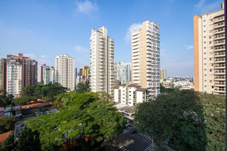 Apartamento à venda com 178m², 3 quartos e 3 vagasVista da Suíte 2