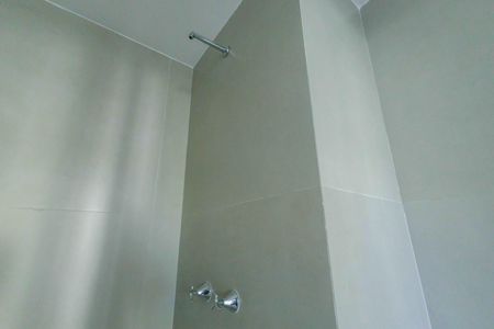 Apartamento à venda com 80m², 2 quartos e 1 vaga Apartamento à venda com 80m², 2 quartos e 1 vagaBanheiro Social