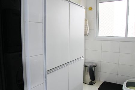 Apartamento à venda com 89m², 3 quartos e 1 vagaÁrea de Serviço