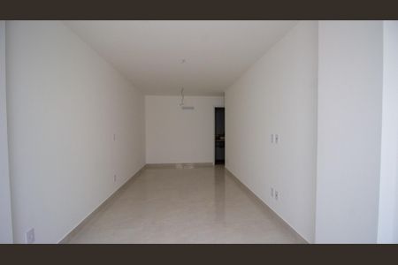 Apartamento à venda com 170m², 3 quartos e 3 vagas Apartamento à venda com 170m², 3 quartos e 3 vagasSuíte 3