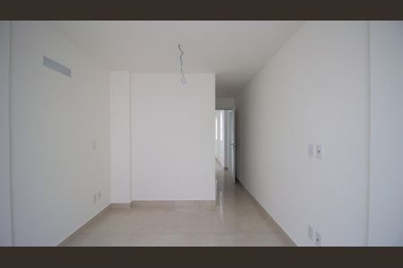 Apartamento à venda com 170m², 3 quartos e 3 vagas Apartamento à venda com 170m², 3 quartos e 3 vagasSuíte 2