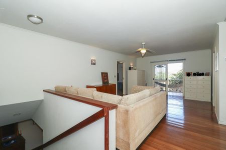 Casa à venda com 372m², 4 quartos e 4 vagasSala 2