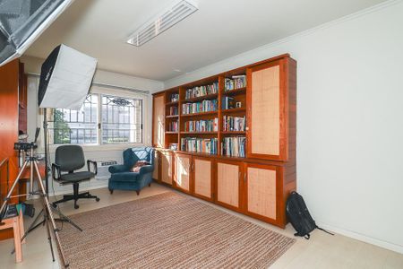 Casa à venda com 372m², 4 quartos e 4 vagasQuarto 1 