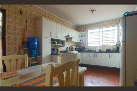 Casa à venda com 210m², 3 quartos e 2 vagas