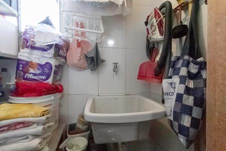 Apartamento à venda com 91m², 3 quartos e 2 vagas Apartamento à venda com 91m², 3 quartos e 2 vagasCozinha e Área de Serviço