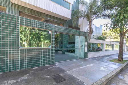 Apartamento à venda com 91m², 3 quartos e 2 vagas Apartamento à venda com 91m², 3 quartos e 2 vagasFachada